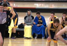 Pakenham delivers total-team assault