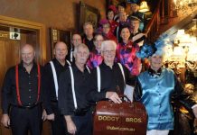 Dressed to the nines for Oaks Day