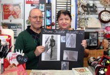 Shoplifters on the run