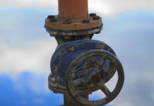 Liquid market for water licence trading