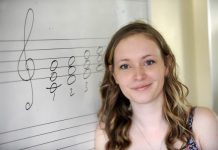 Melani hits right note