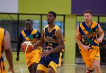 Berry sends Warriors packing