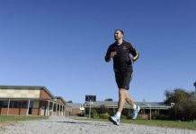 Run for quake victims