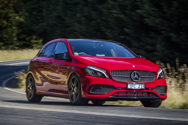 MercBenz_154004_01.jpg