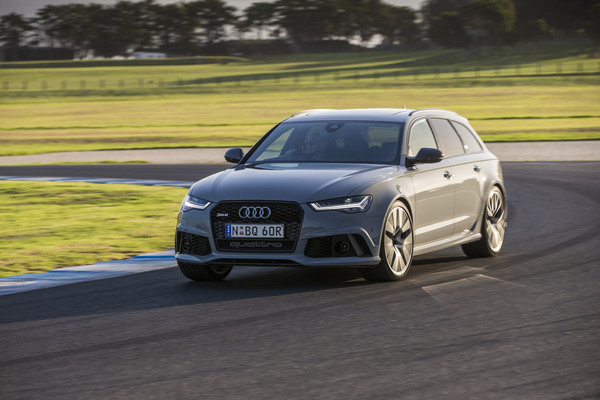 AudiRS6Ava_156377_01.jpg
