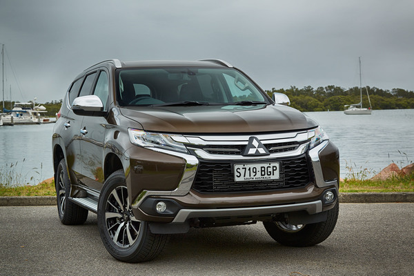Mitsubishi_167519_01.jpg