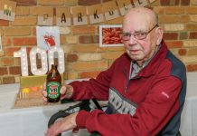 100no, Ray raises bat