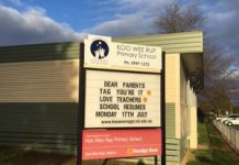 Teachers’ sign gets a gold star