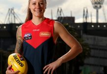 Jakobsson dee-lighted to come home