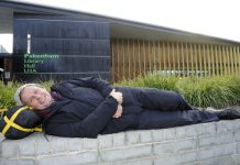 CEO overcomes doubts to fundraise again