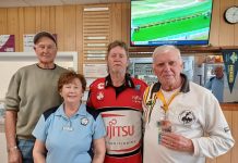 Handy from Harding on a beautiful day for bowls