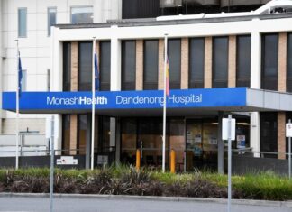 Outcry over Dandenong Hospital maternity cuts