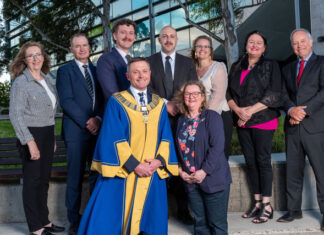 Brett Owen wins fourth term as mayor, Roberts to serve as Deputy