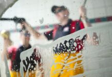 Narre Warren Fire Brigade hosts car wash fundraiser