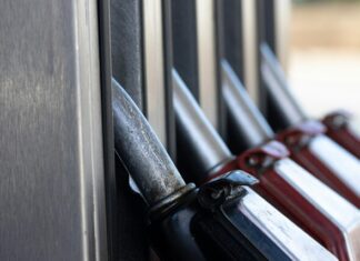 Panic-buying despite 24-hour fuel price cap